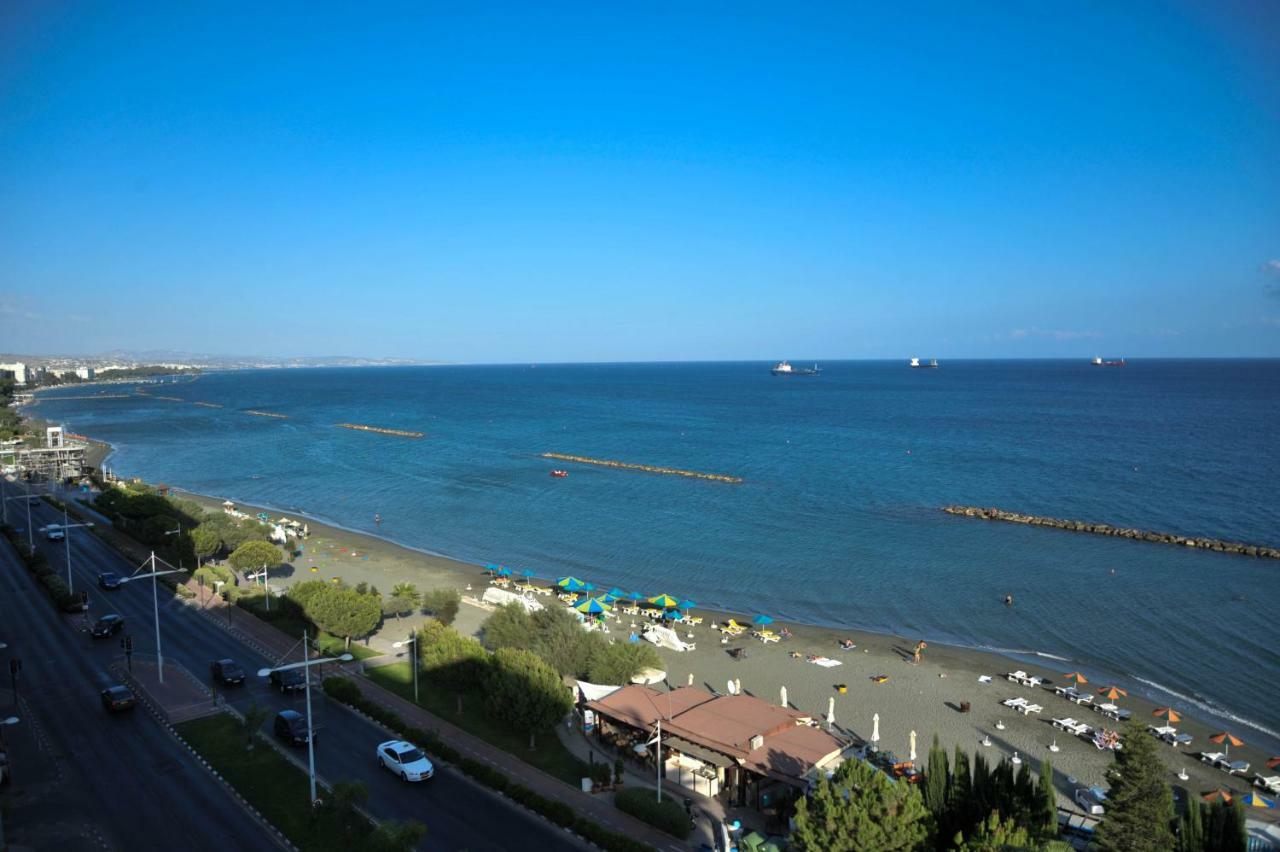 Pier Beach Hotel Apartments Limassol Exterior photo